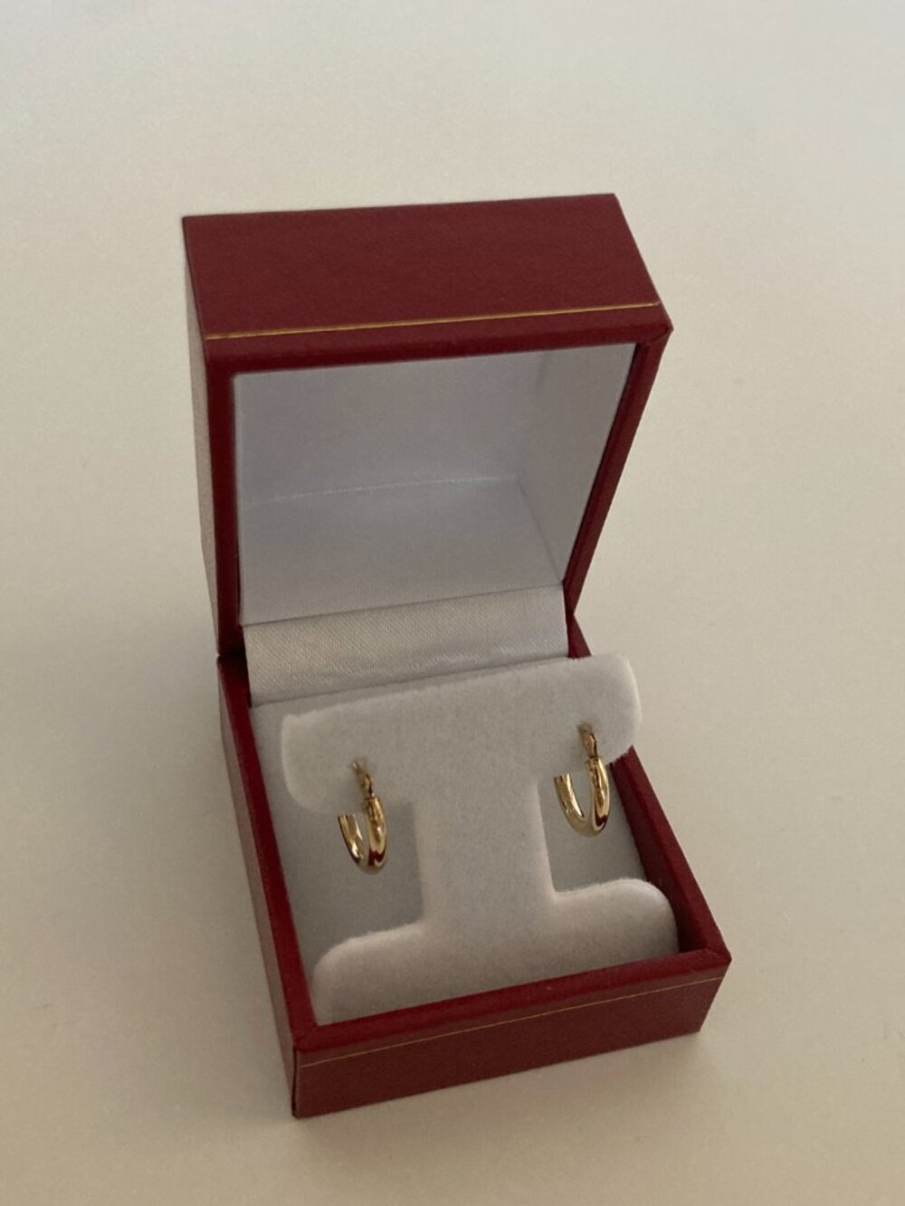 TILO 14K Solid Gold Huggie Hoop Earrings – 13mm x 2mm – With Box